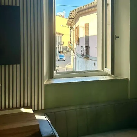 The Captain's Sirocco - Center Leonardo Academy Apartamento Sesto Calende