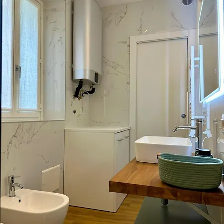 The Captain's Sirocco - Center Leonardo Academy