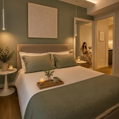 The Captain's Sirocco - Center Leonardo Academy Apartamento Sesto Calende