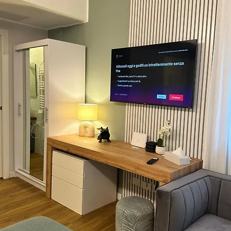 The Captain's Sirocco - Center Leonardo Academy Sesto Calende