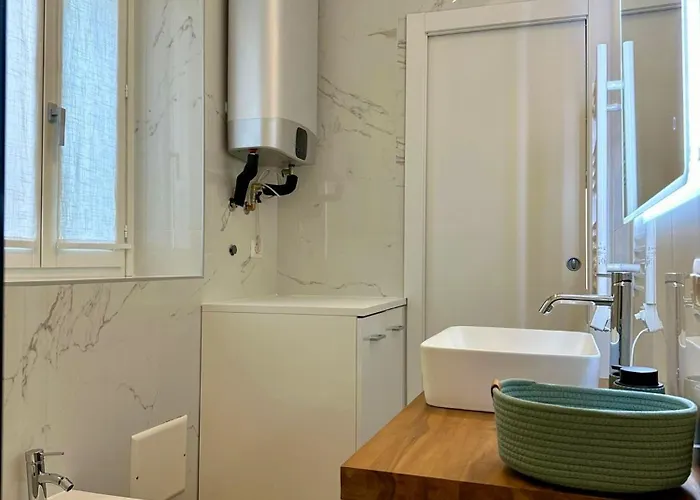 The Captain's Sirocco - Center Leonardo Academy